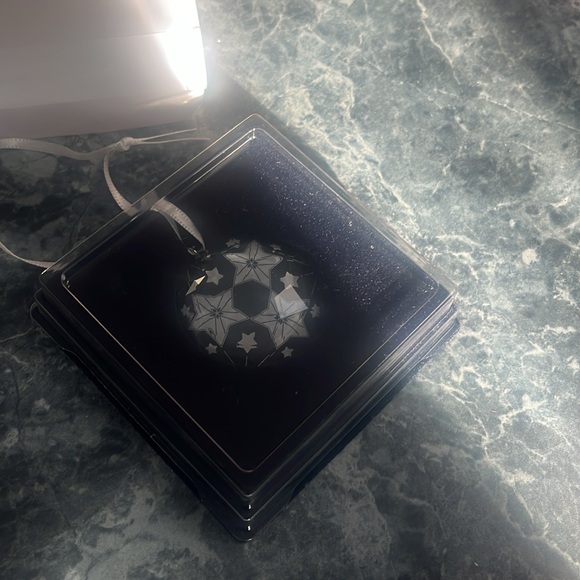 Swarovski ornament crystal nwt - Picture 3 of 5